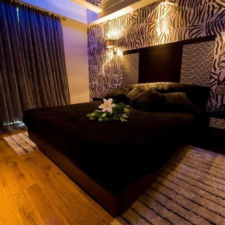 Hotel Prive Skaramangás Buitenkant foto